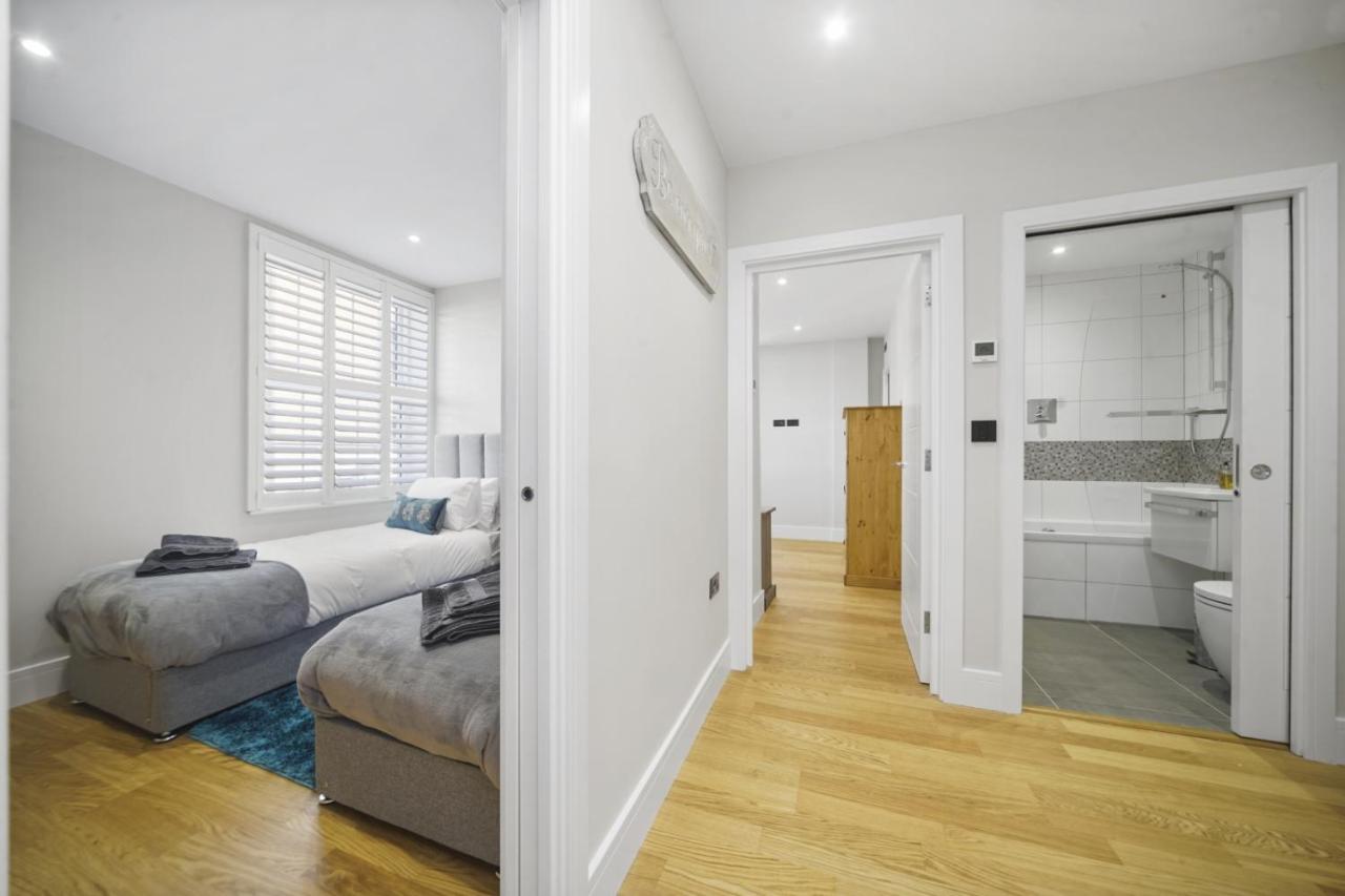 Flat 1 Bridge House Apartment Staines-upon-Thames Екстериор снимка